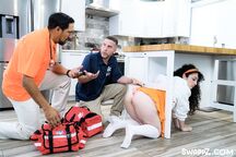 Первая секс-помощь в пути