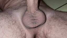 Мои яйца всегда возбуждаются!