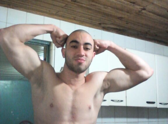 Eu posando pra camera...